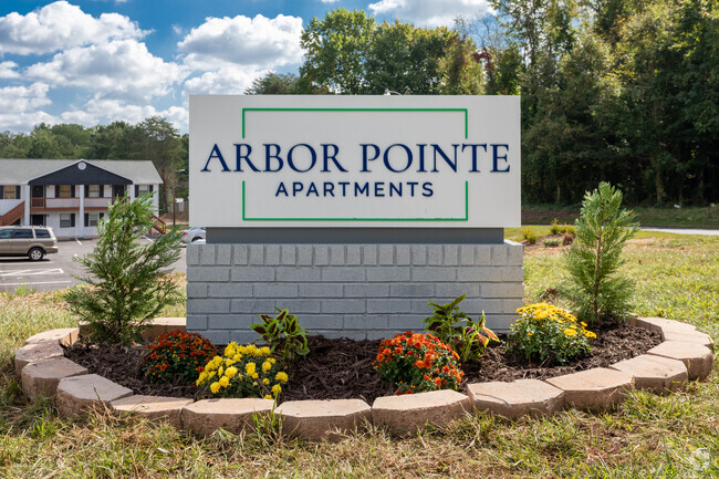 Arbor Pointe - Arbor Pointe Apartments