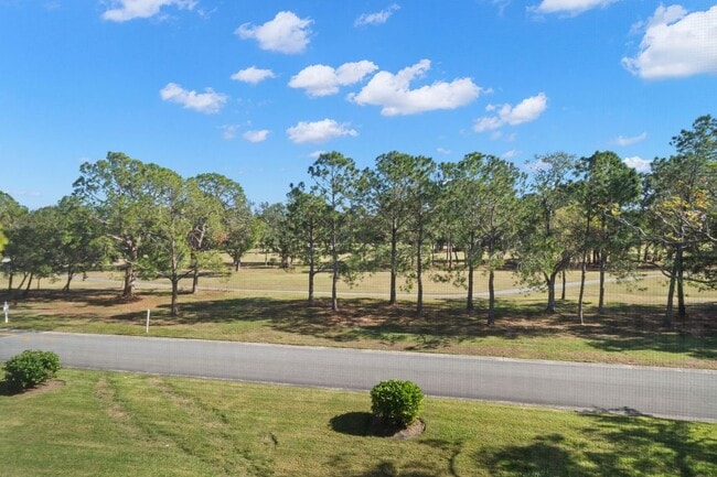 Photo - 2700 Cove Cay Dr Unit 3F
