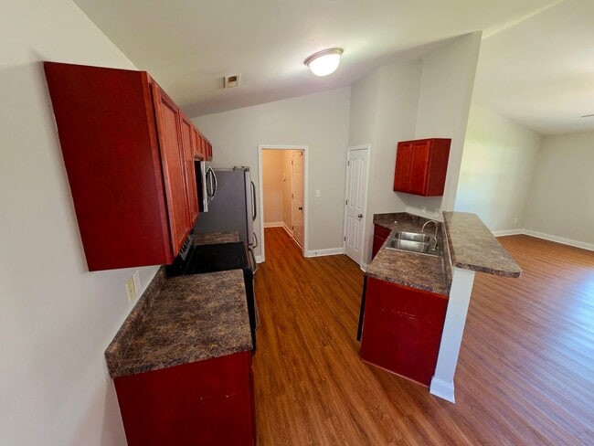 Photo - 3 BR, 2 BA home available in Hubert