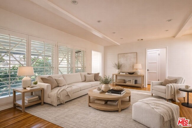 Photo - 14006 Runnymede St