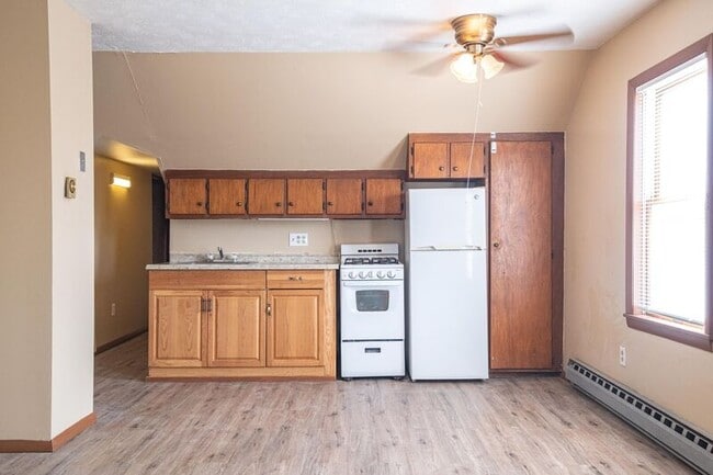 Photo - 3 Charles St Unit #3R