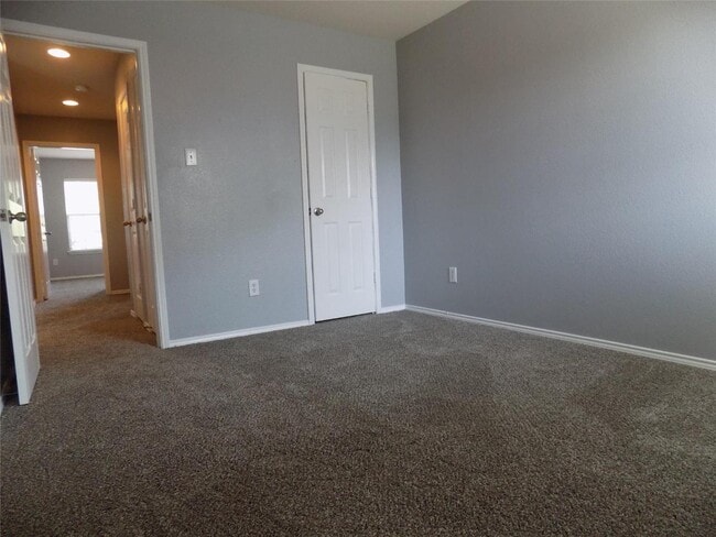 Photo - 16905 Thorntree Ct