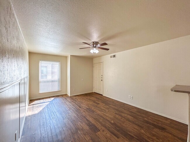 Photo - Pecan Grove Apartments