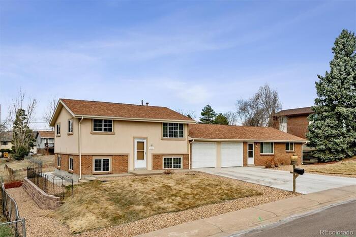 Charming 4 beds 2 baths in Lakewood - Charming 4 beds 2 baths in Lakewood House