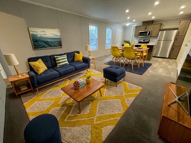 Building Photo - 38053 Orleans St