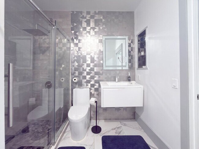 Photo - 1200 Brickell Bay Dr Unit 1406