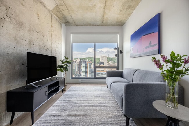 Building Photo - 1555 Boul. René-Lévesque O Unit FL24-ID1303408P