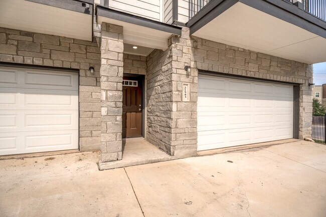 Photo - 21543 Sir Walter Ln