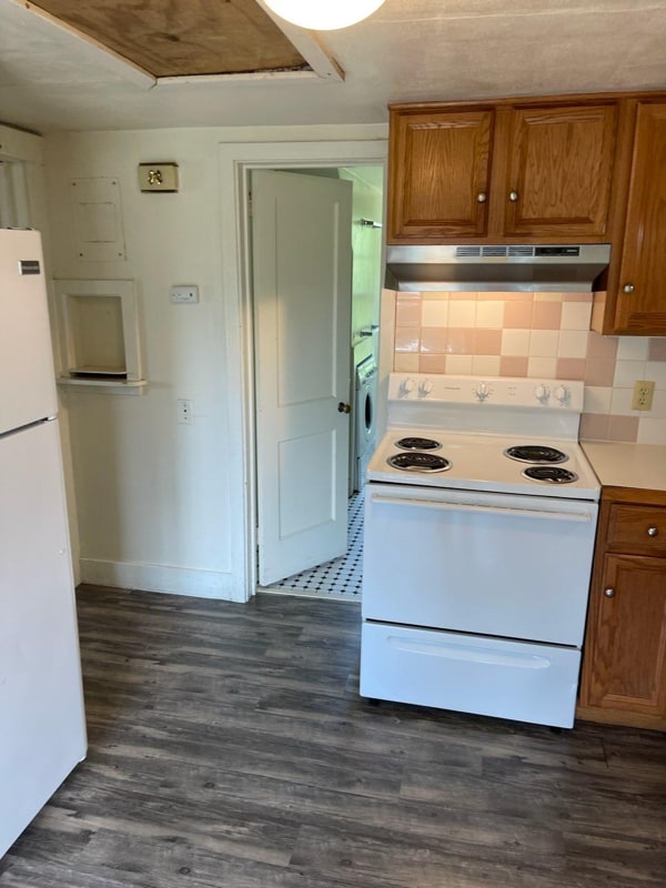 Building Photo - 523 S Atherton St