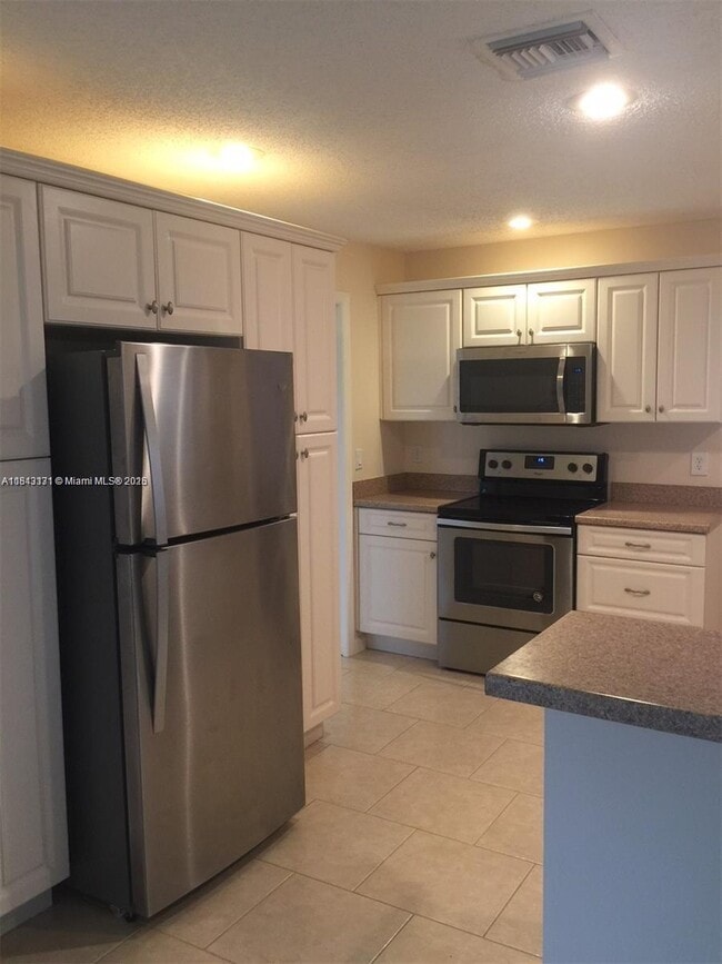 Photo - 968 SW 149th Ter