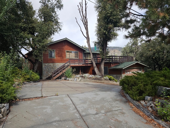 Building Photo - 2105 Bernina Dr Rental