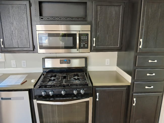 Photo - 2552 Smith Ave