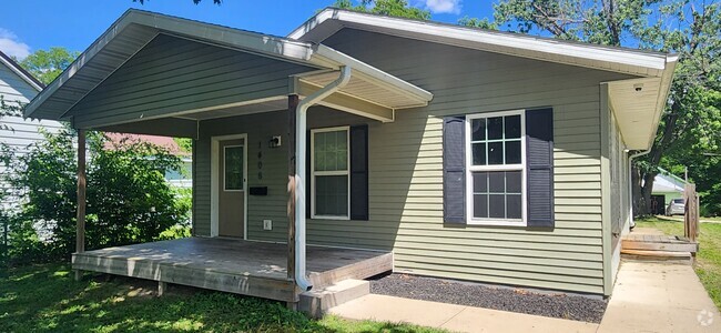 Building Photo - 1406 S 6th St Rental