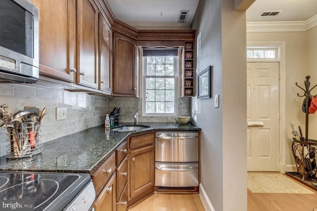 Photo - 519 Tobacco Quay