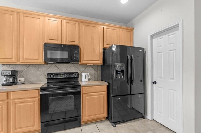 Photo - 8414 Seafield Ln