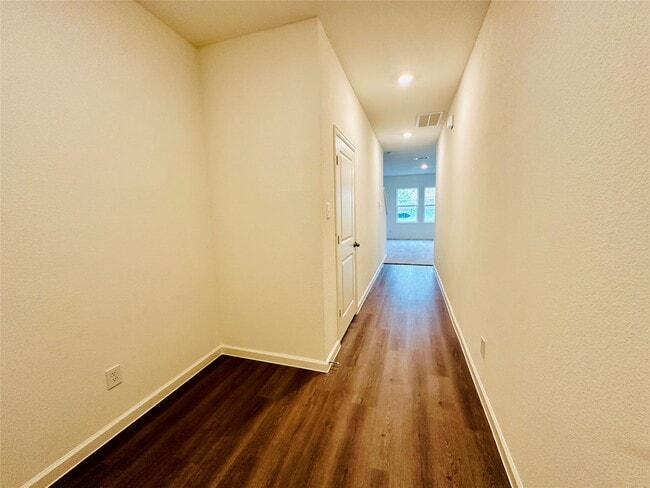 Photo - 14850 Calderon Dr
