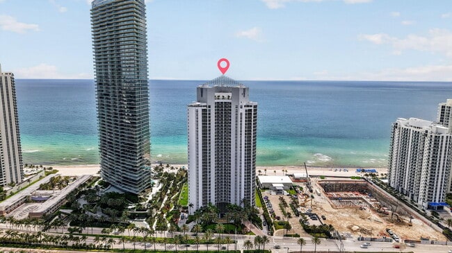Building Photo - 18911 Collins Ave Unit 2303