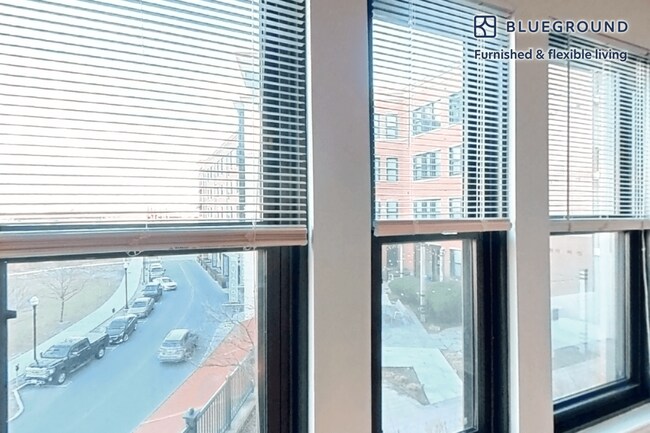 Photo - 333 Great River Rd Unit SI FL3-ID5620A