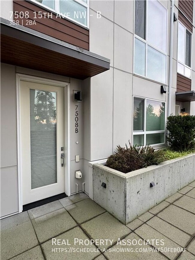 Ballard Townhome - Ballard Townhome