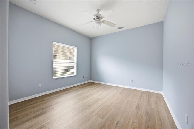 Photo - 110 Burrell Cir