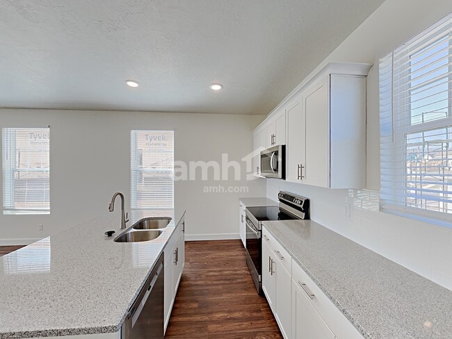 Photo - 6092 W South Jordan Pky