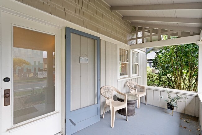 Photo - 342 N 1st Ave