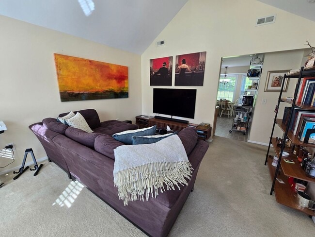 Photo - NEW LISTING!!!!!
