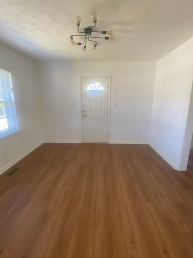 Photo - 4025 Acacia Dr
