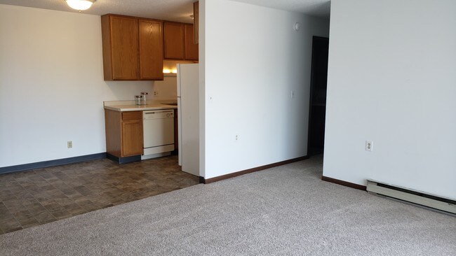 2 bedroom 1 bat - Fredrick Apartments