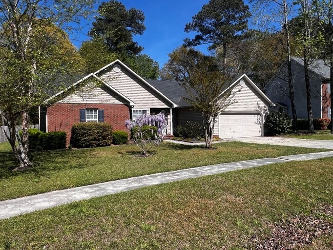 Photo - 106 Dunwoody Dr