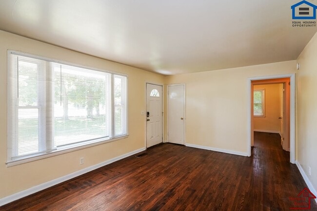 3903 Brick Church Pike