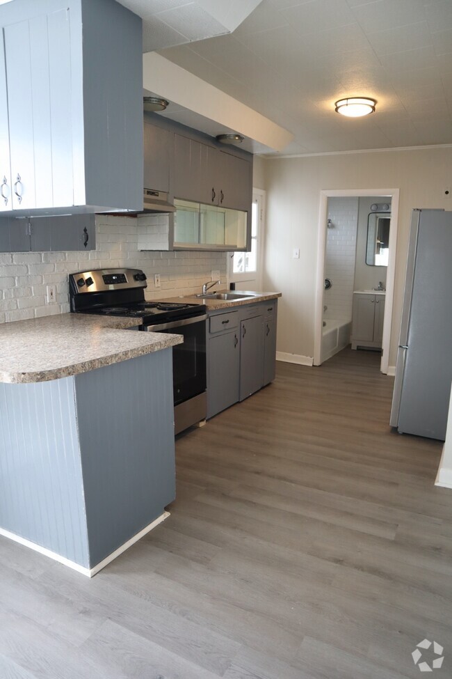 Building Photo - 37 Mead St Unit 37 mead  1 Rental