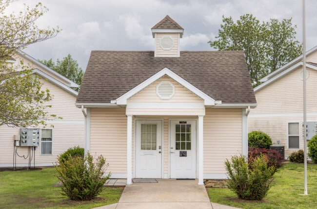 Photo - Maple Church Apartments