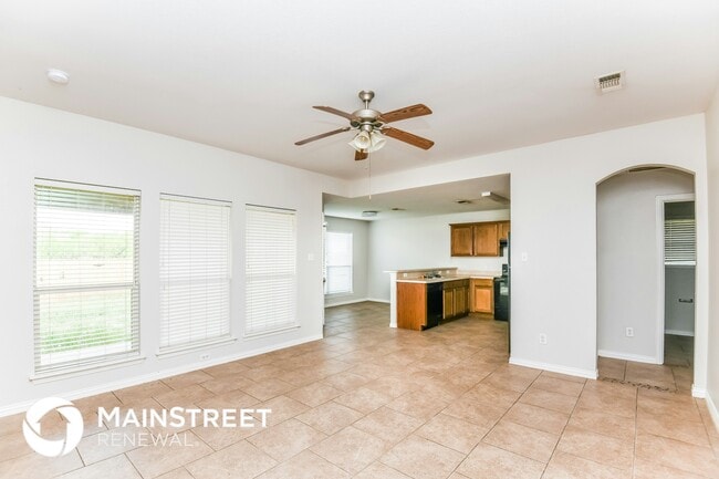 Photo - 233 Kennedy Dr