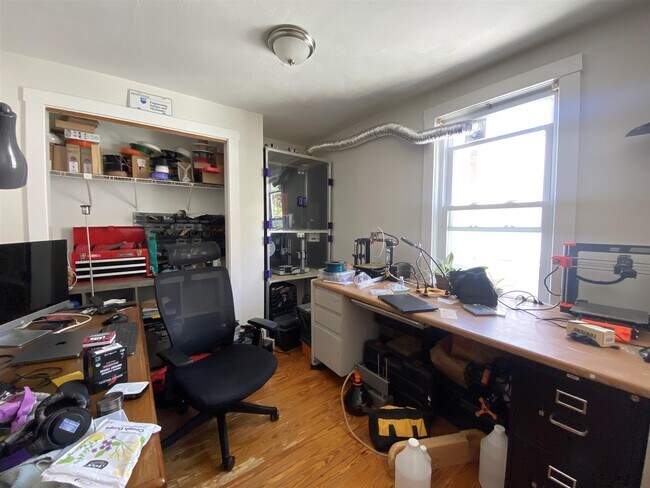 11 Prescott St Unit 3