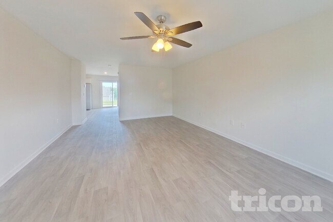 Photo - 324 Sandbach Rd