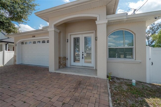 Photo - 2510 W South Ave