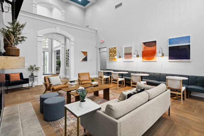 Photo - Creekside Corners