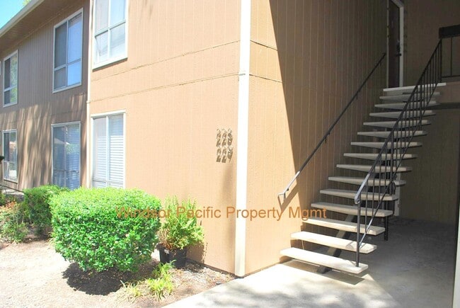 Building Photo - Updated, Bright, Spacious & Clean! Excellent Location at The Vintner in San Ramon Unit 229