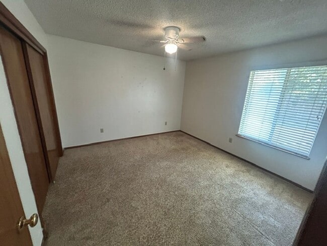 Photo - Desireable SW area