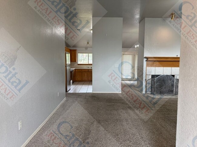Photo - 1720 Briarcreek