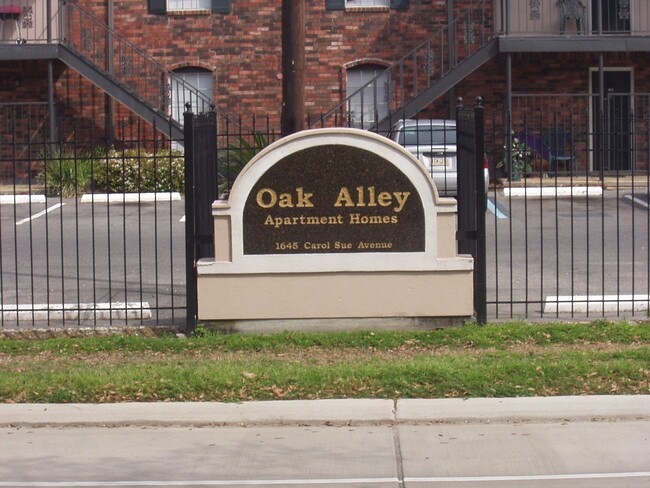 Oak Alley Apartments All Utilities Included For Rent In Gretna La Photo Oak Alley Apartments All Utilities Included