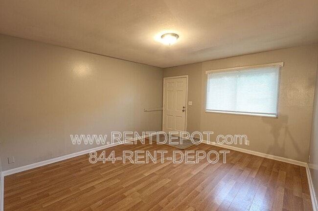 Photo - 1213 S Lombard Ave