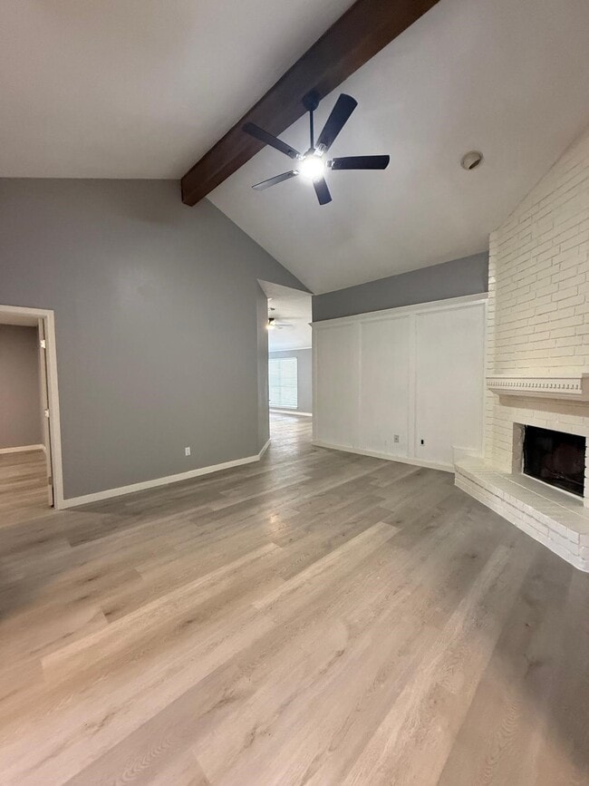 Photo - 1019 Western Springs Dr