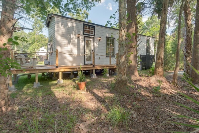 Photo - 4275 Mecca Hammock Trl Unit Tiny House
