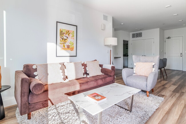 Photo - 85 Cleaveland Rd Unit FL3-ID2111