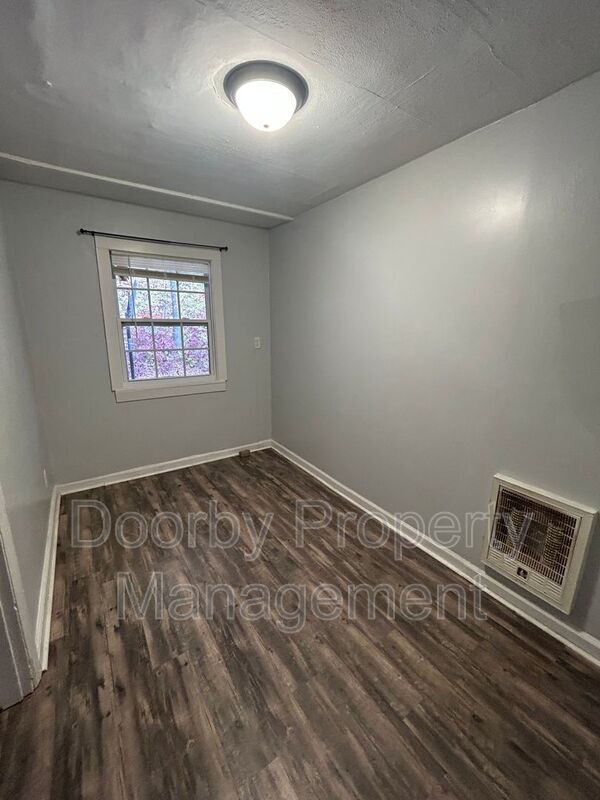 1004 Glenwood Dr Condo Unit 1006 Condo for Rent in Chattanooga, TN