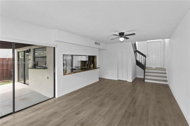 Photo - 622 NW 98th Ct