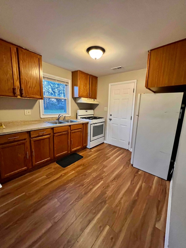 Photo - 5805 N Walton St