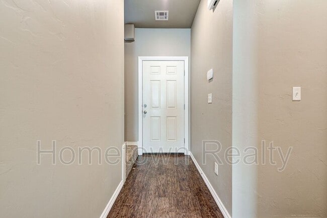 Photo - 788 SW 13th St